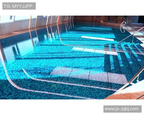 零基础游泳入门指南:从学习基本动作到提高游泳技巧的全面教程